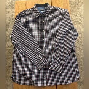 Van Heusen Men’s Plaid Button Down Shirt XL Classic Fit Long Sleeve Blue Red